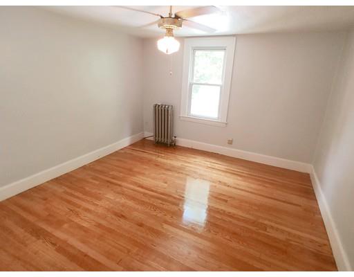 175 Bowles Park Springfield, MA 01104 - Photo 14 of 16 Gallery Image 14