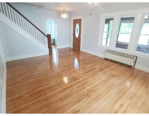 175 Bowles Park Springfield, MA 01104 - Photo 6 of 16 Gallery Image 6