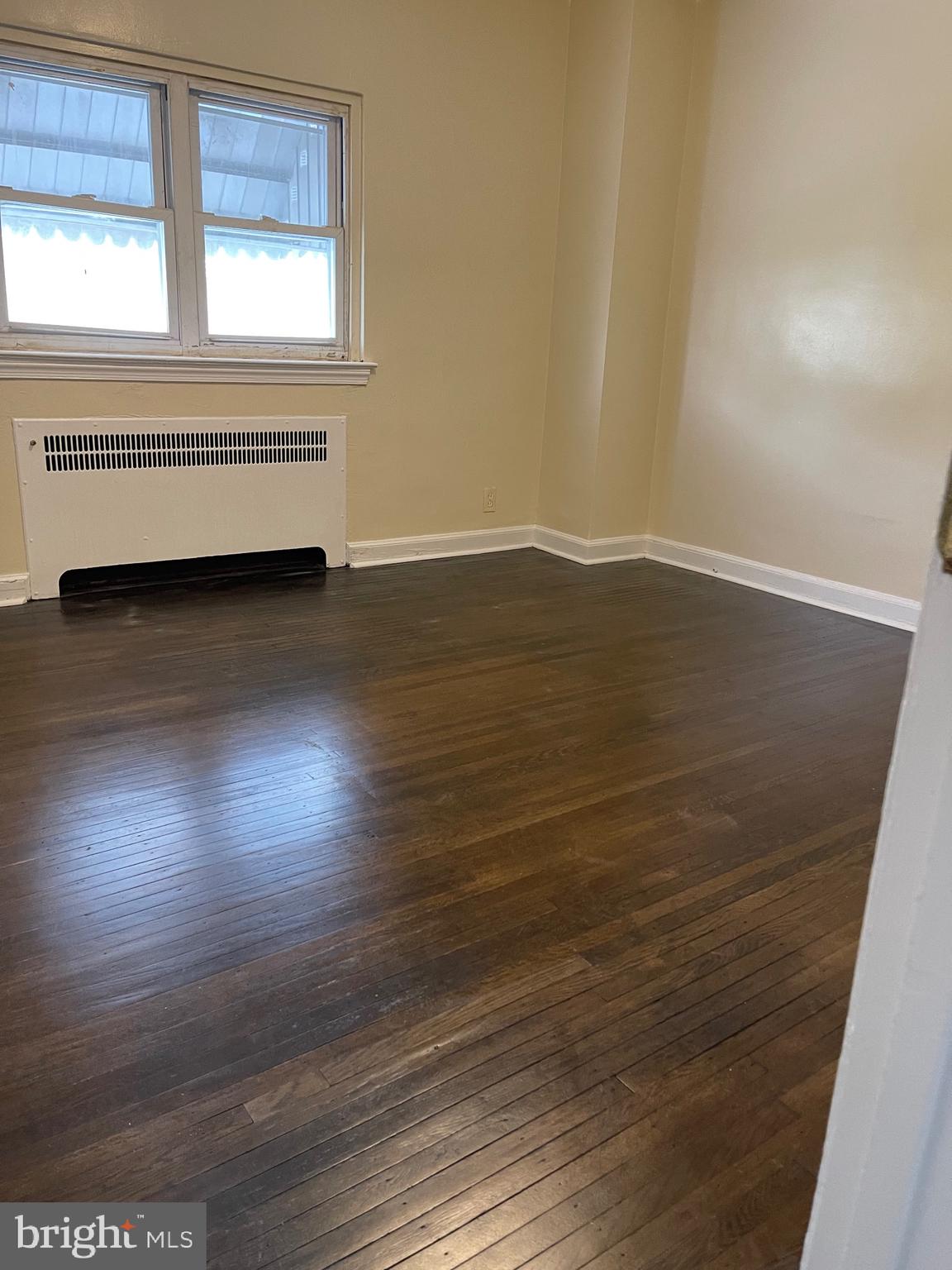 443 Glendale Road Upper Darby, PA 19082 - Photo 18 of 31