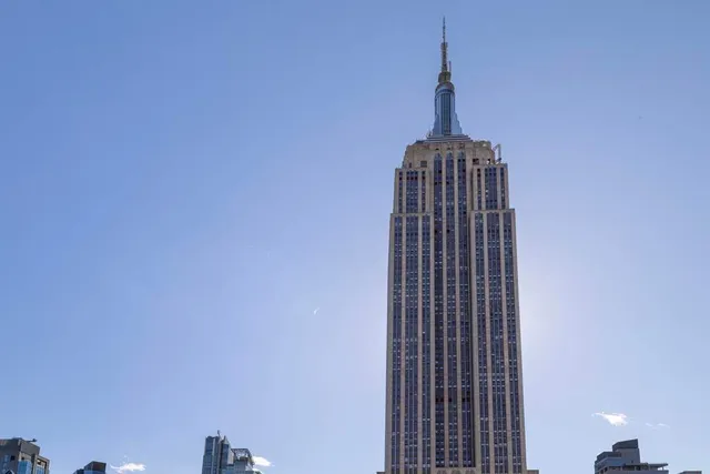 $1,450,000 | 400 5th Avenue, Unit 42G | Midtown South