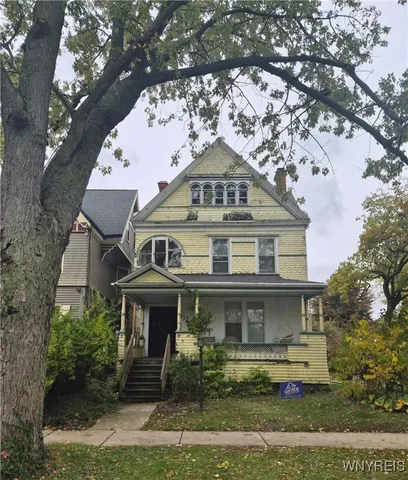 $1,500 | 45 St Johns Place, Buffalo, NY 14201