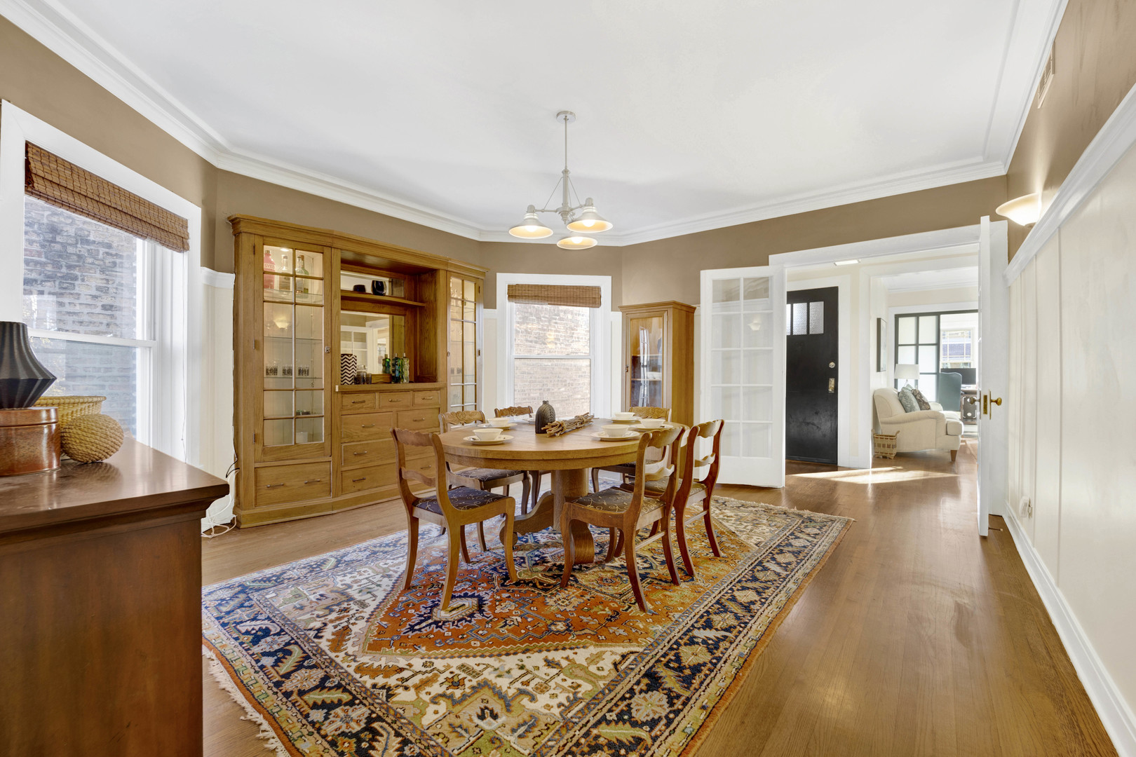 1350 West Rosedale Avenue, Unit 2 Chicago, IL 60660 - Photo 12 of 22 Gallery Image 12