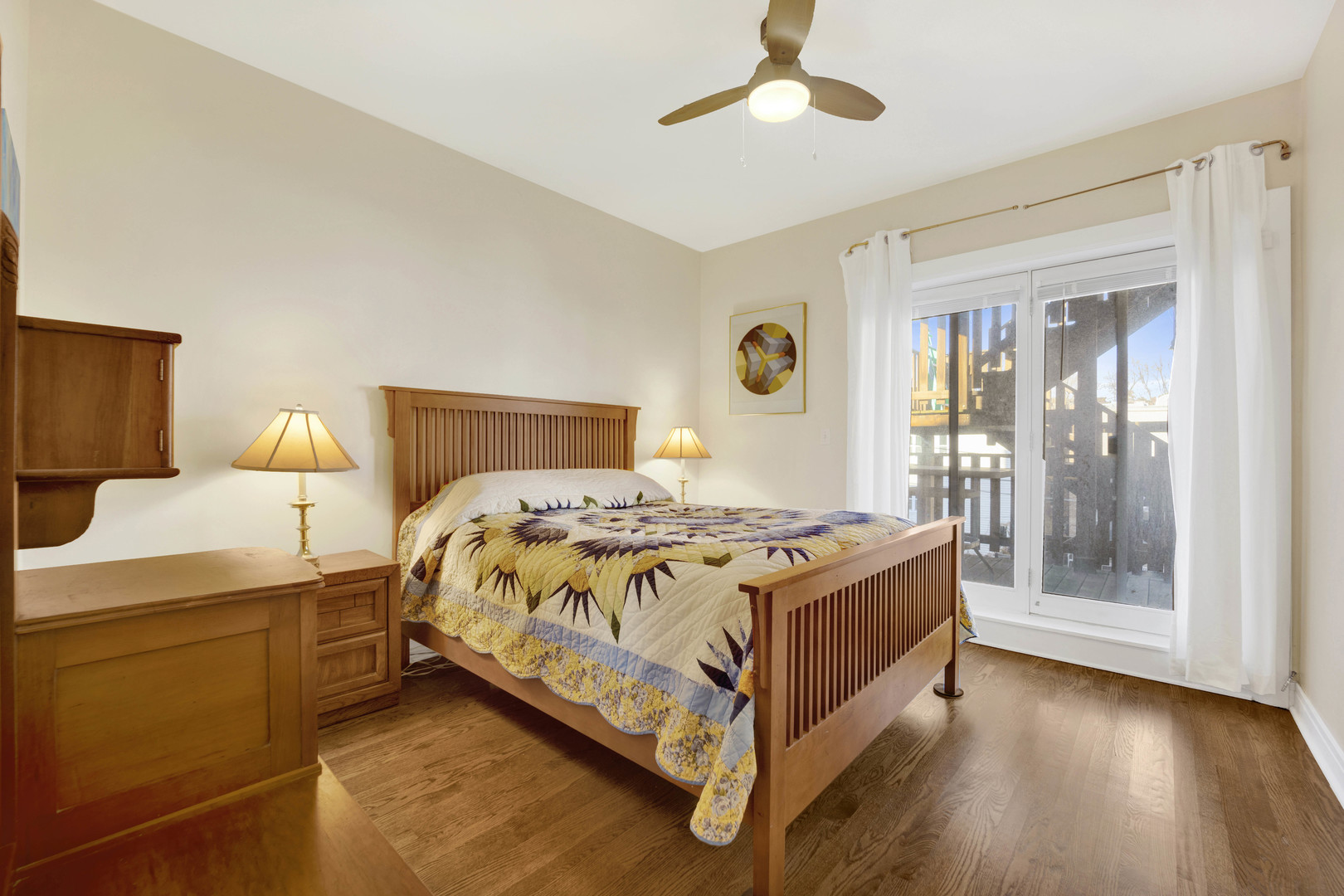 1350 West Rosedale Avenue, Unit 2 Chicago, IL 60660 - Photo 14 of 22 Gallery Image 14