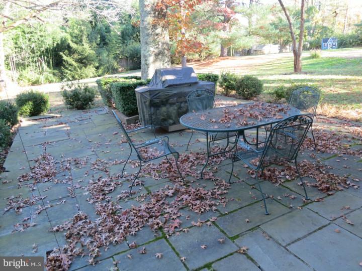 677 Cherry Hill Road Princeton, NJ 08540 - Photo 23 of 25 Patio