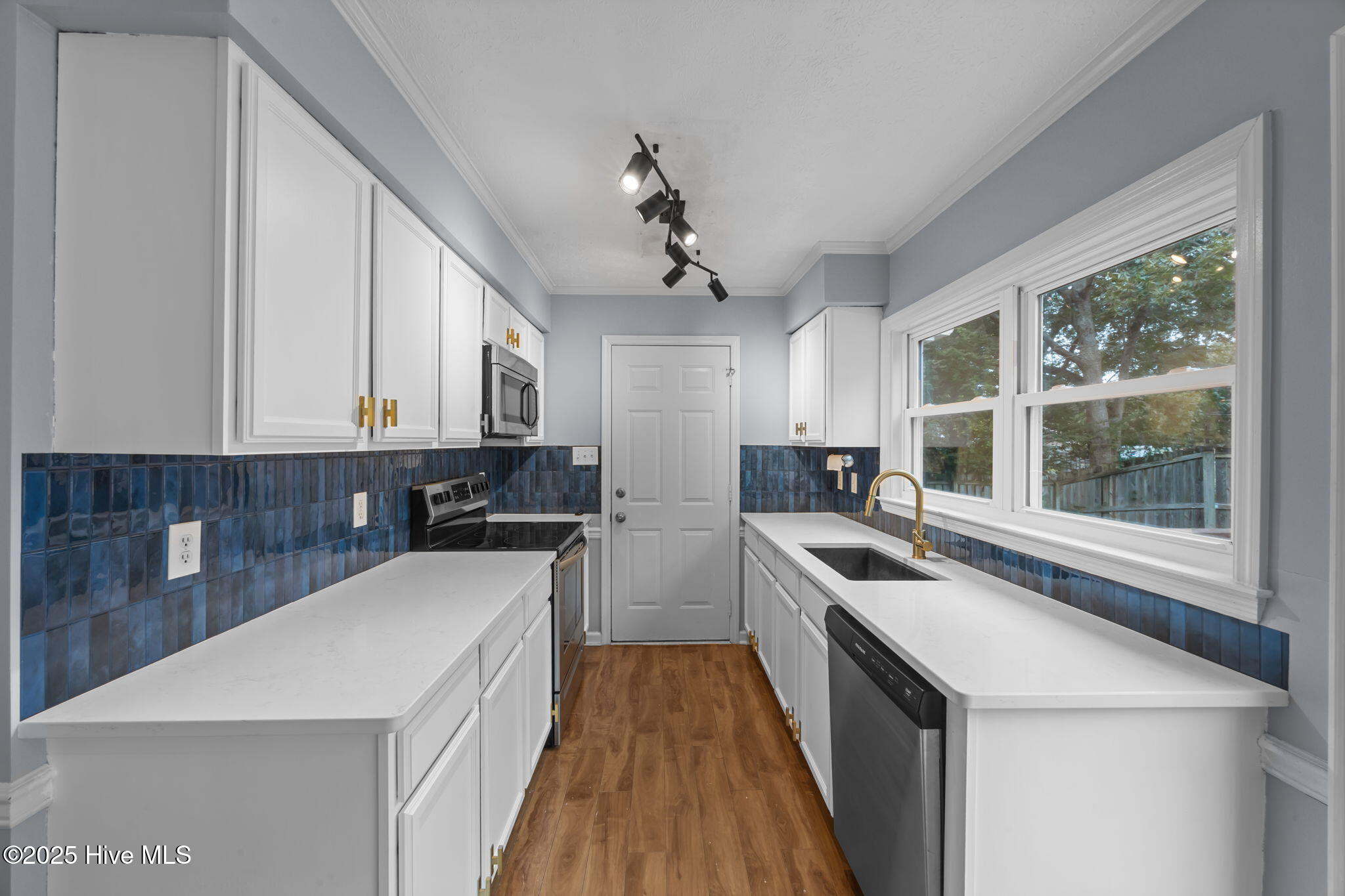 107 Quail Ridge Road Havelock, NC 28532 - Photo 12 of 30 14-web-or-mls-0C0A0558