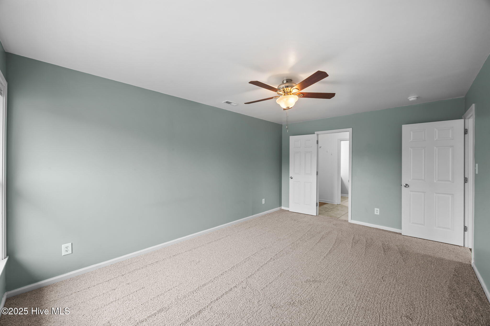 107 Quail Ridge Road Havelock, NC 28532 - Photo 20 of 30 23-web-or-mls-0C0A0586