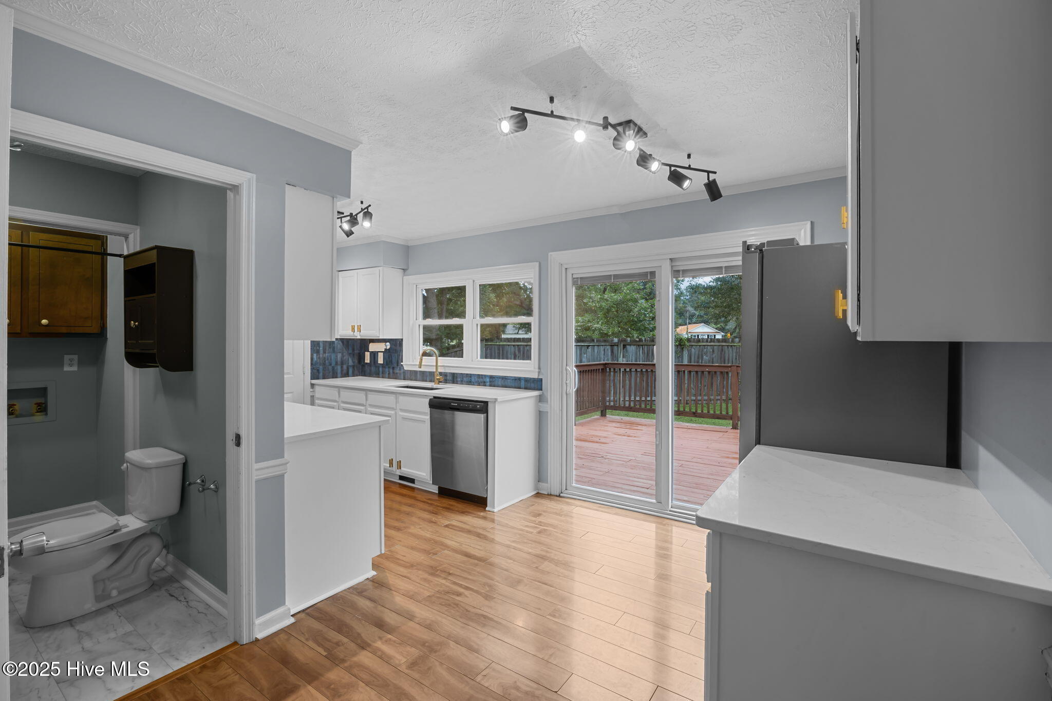 107 Quail Ridge Road Havelock, NC 28532 - Photo 9 of 30 12-web-or-mls-0C0A0552