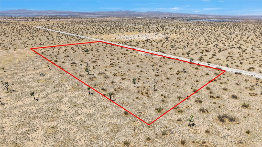 9770 Nichols Road Adelanto, CA 92301 - Photo 7 of 11