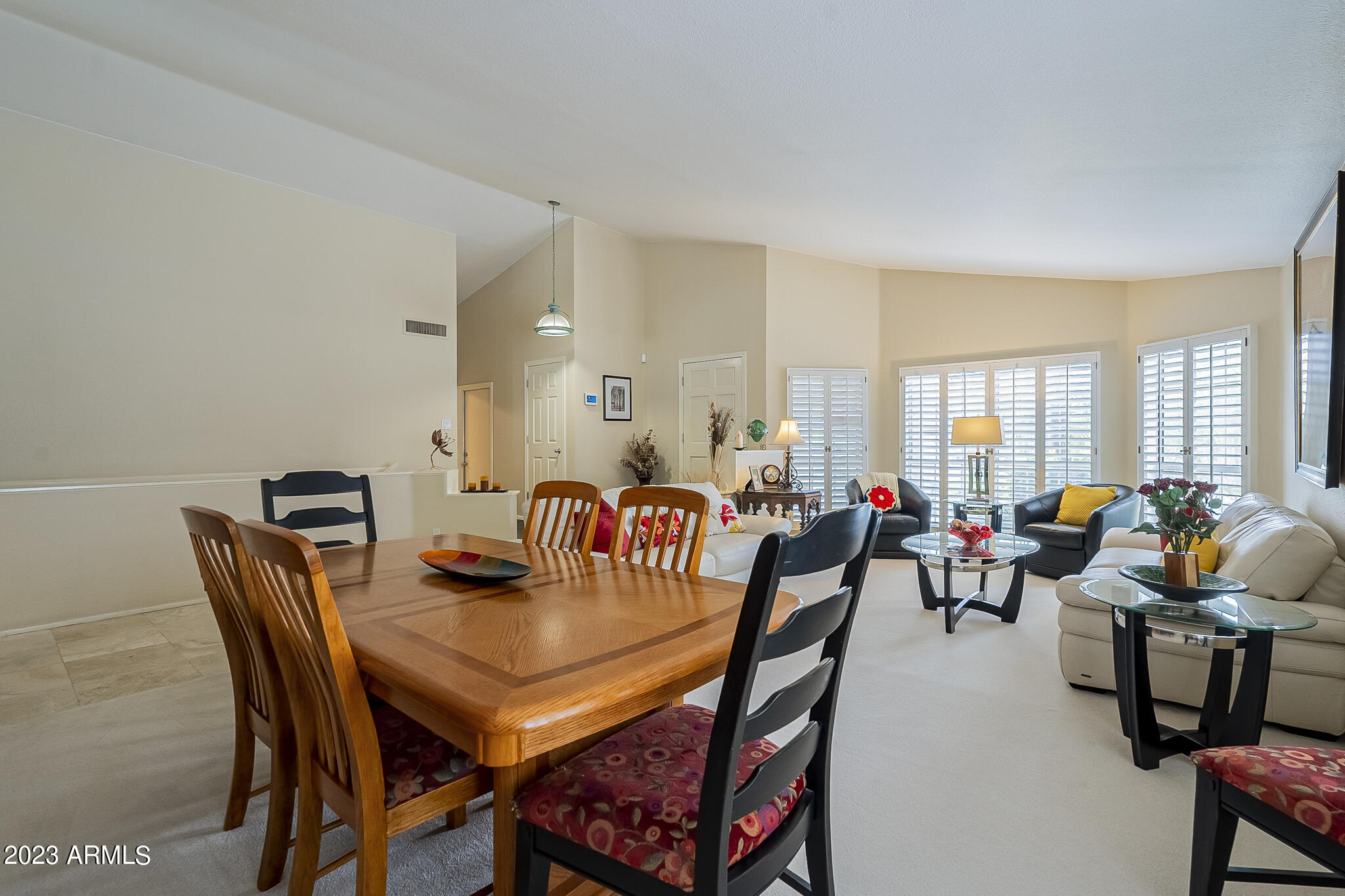 6301 North 4th Drive Phoenix, AZ 85013 - Photo 18 of 72 Dining : living : entry