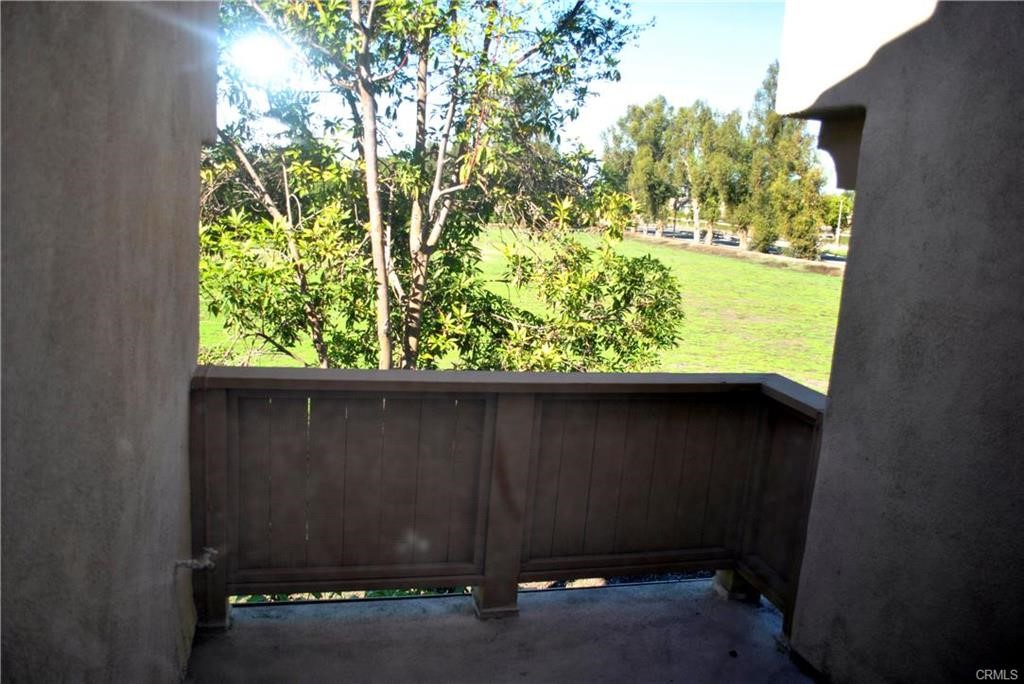 124 Cartier Aisle Irvine, CA 92620 - Photo 25 of 31 a view of a yard