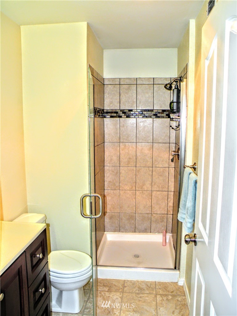 1830 South 336th Street, Unit D101 Federal Way, WA 98003 - Photo 11 of 25
