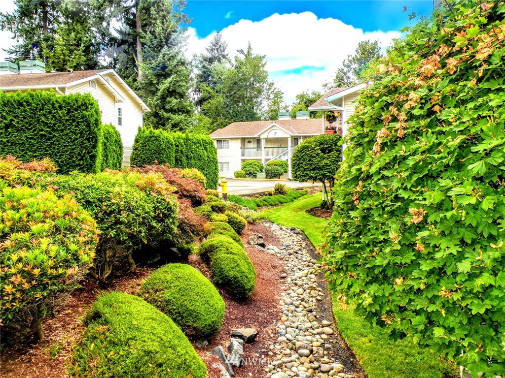 1830 South 336th Street, Unit D101 Federal Way, WA 98003 - Photo 6 of 25