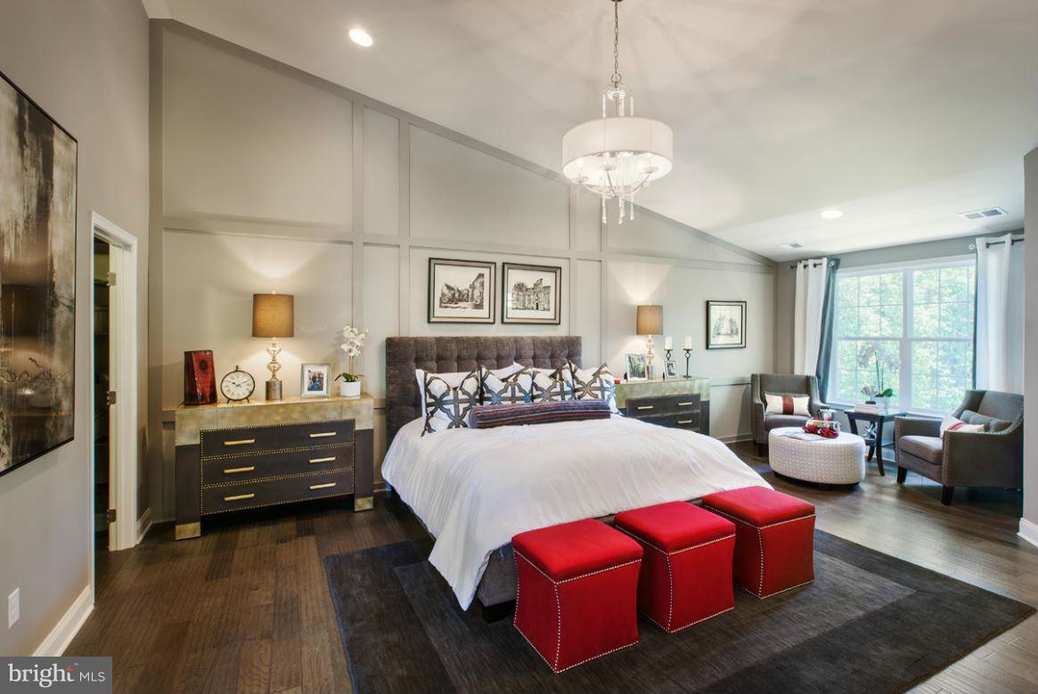 42638 Lancaster Ridge Terrace Chantilly, VA 20152 - Photo 4 of 8 Bradbury Country Manor Bedroom (Master)