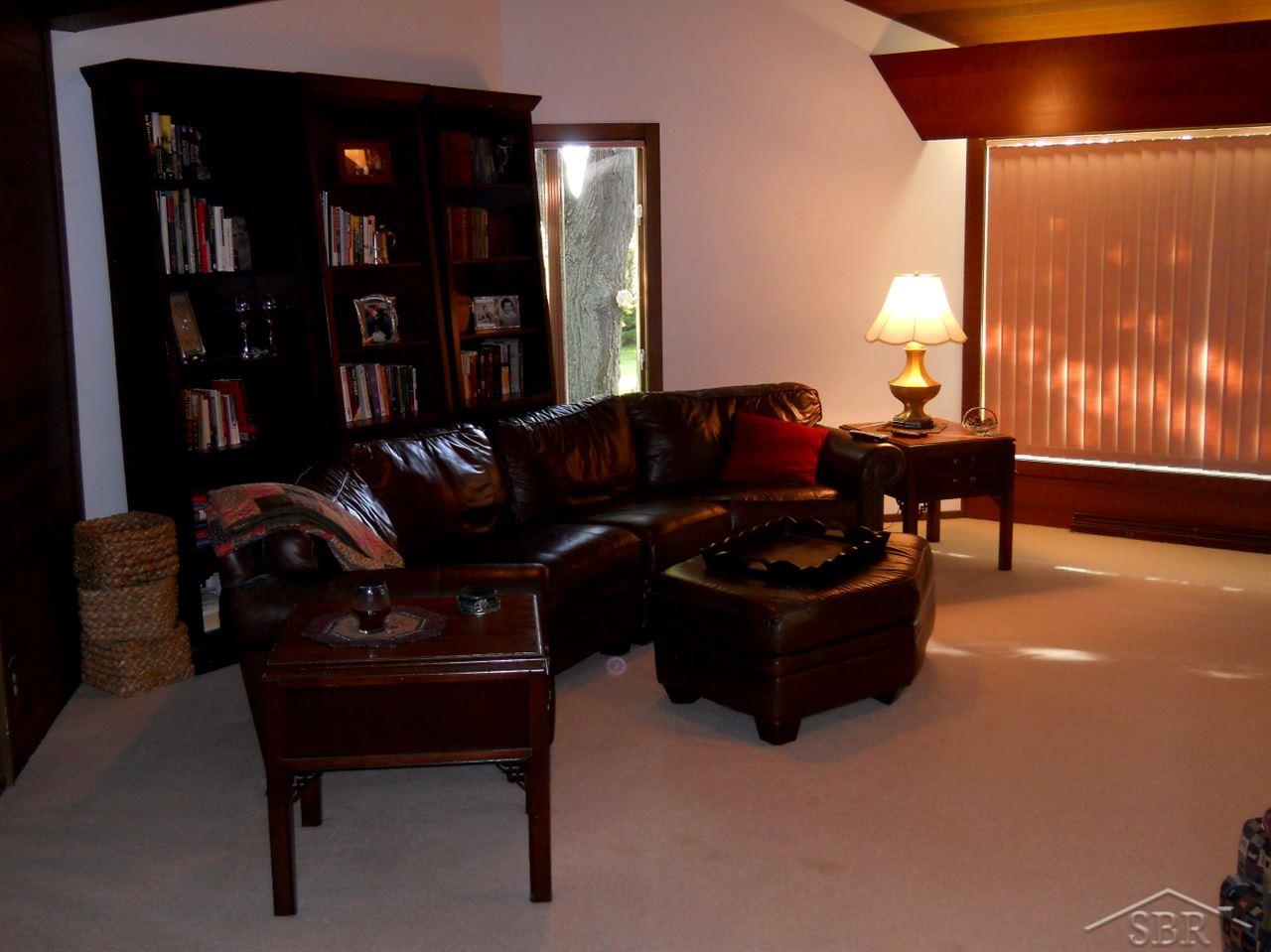 3356 South Reese Road Frankenmuth, MI 48734 - Photo 6 of 10 31322106-5.JPG