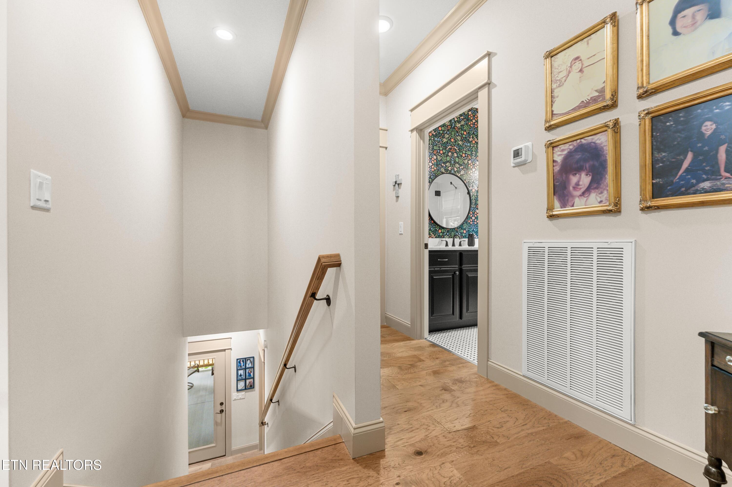 143 Chestnut Ridge Lane Crossville, TN 38558 - Photo 43 of 59 hallway