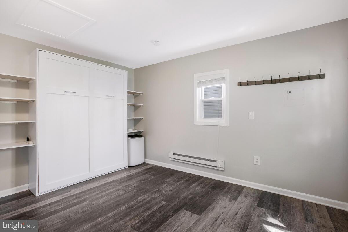 23 Ridge Avenue Edgewater, MD 21037 - Photo 31 of 41 Detached studio multipurpose room w/ murphy bed