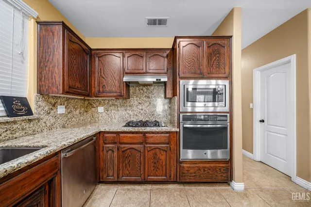 $554,000 | Undisclosed Address, Bakersfield, CA 93312