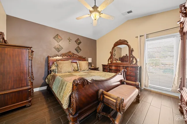 $554,000 | Undisclosed Address, Bakersfield, CA 93312