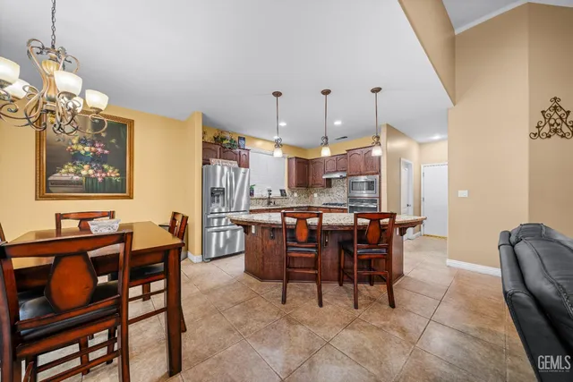 $554,000 | Undisclosed Address, Bakersfield, CA 93312