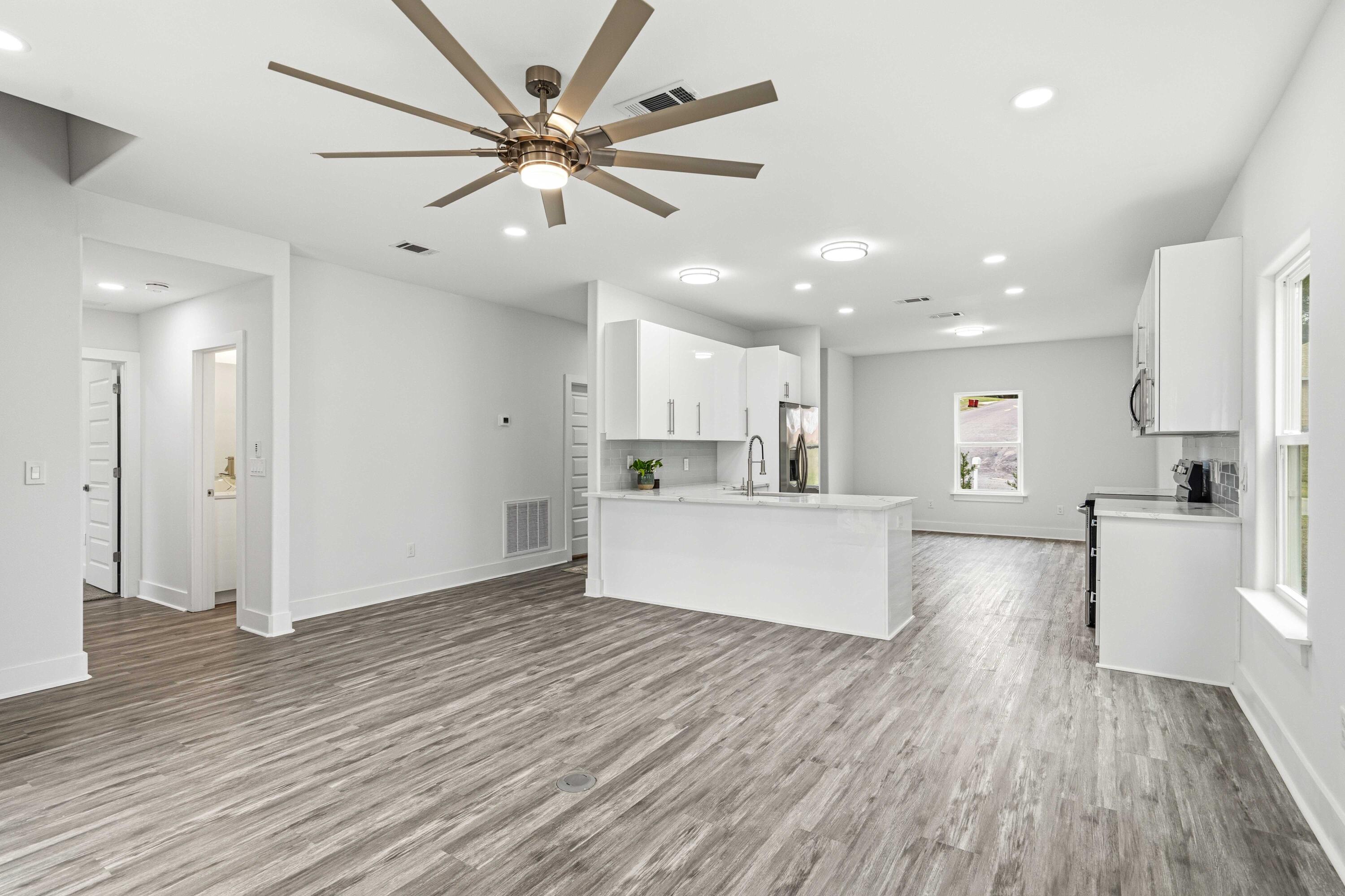 4446 Antioch Road Crestview, FL 32536 - Photo 8 of 43