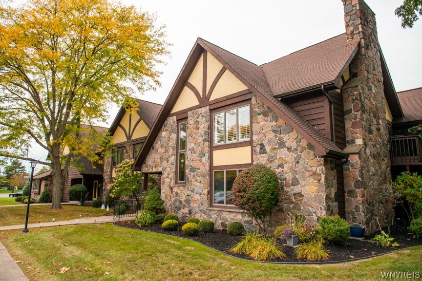 5291 Chestnut Ridge Road, Unit C Orchard Park, NY 14127 - Photo 3 of 31 Gallery Image 3