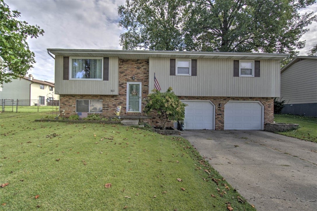 163 Bristol Drive Decatur, IL 62521 - Photo 1 of 25 Gallery Image 1