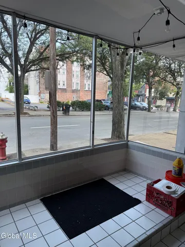 $2,000 | 84 Ferry Street, Troy, NY 12180