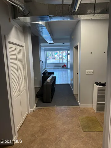 $2,000 | 84 Ferry Street, Troy, NY 12180