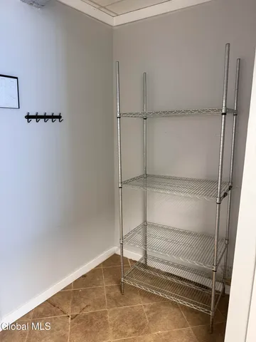 $2,000 | 84 Ferry Street, Troy, NY 12180