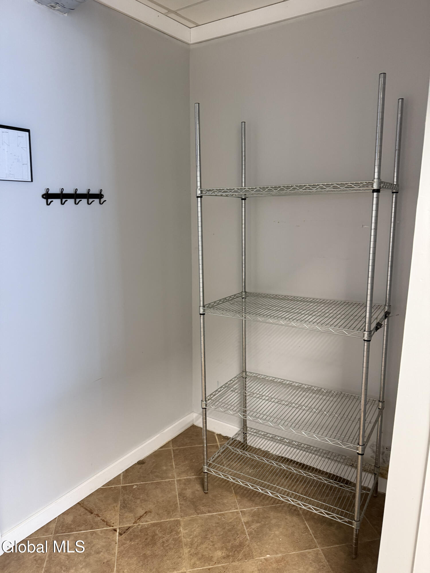 84 Ferry Street Troy, NY 12180 - Photo 8 of 21 IMG_2476