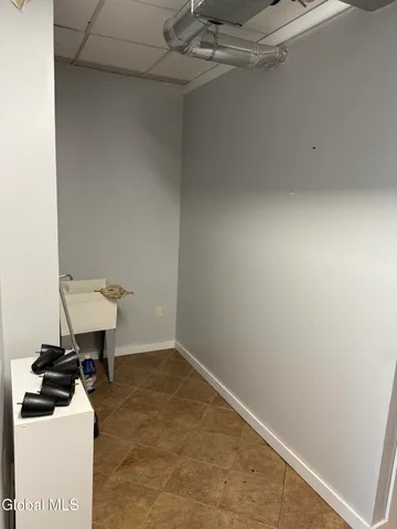 $2,000 | 84 Ferry Street, Troy, NY 12180