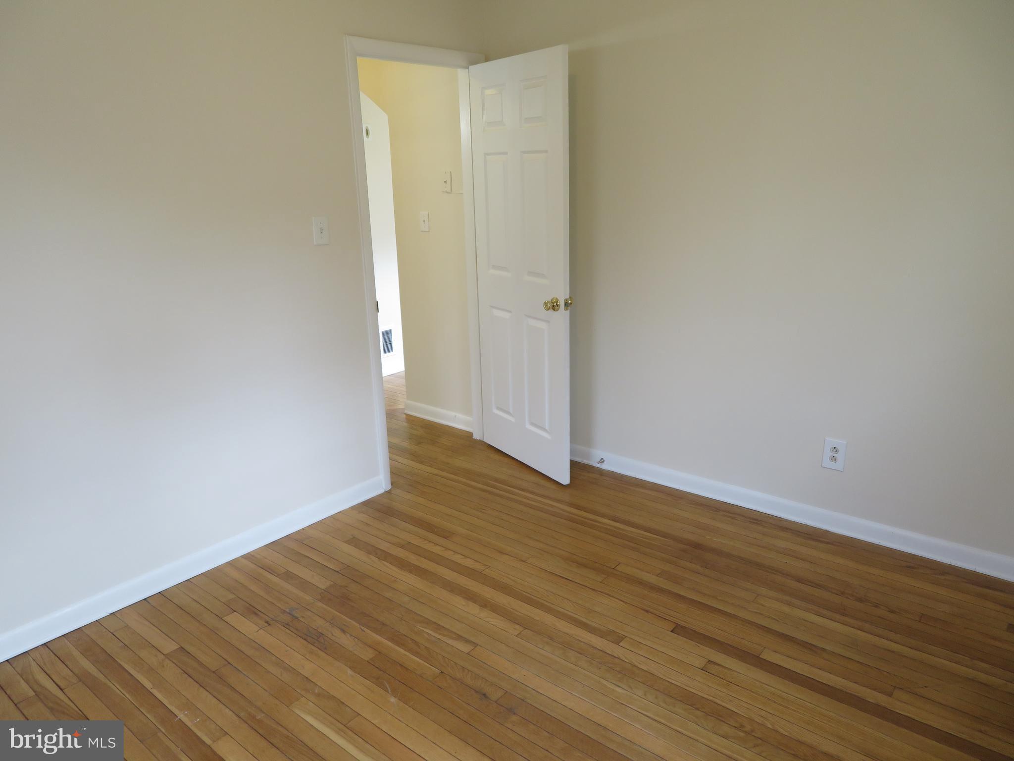5414 Quesada Road Riverdale, MD 20737 - Photo 16 of 33 Main Lvl Bedroom 2