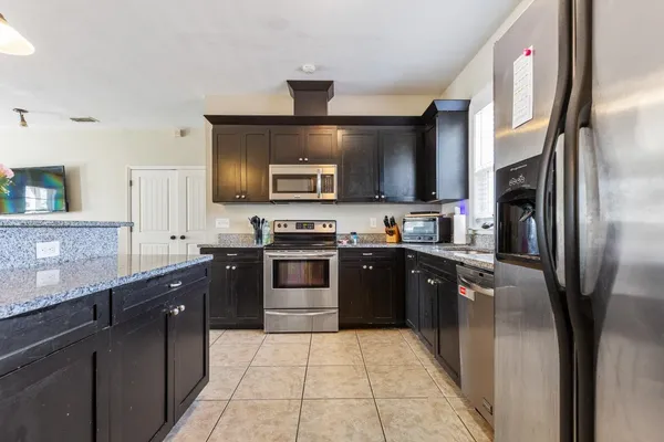$3,200 | 256 Soho Court, Tallahassee, FL 32304