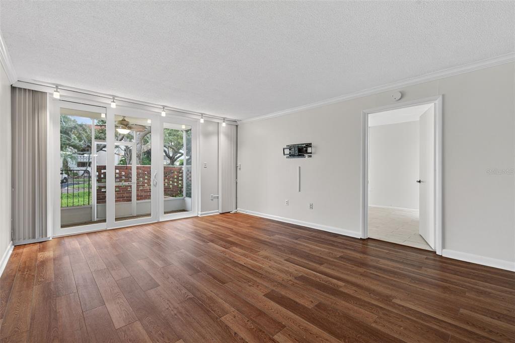 1012 Pearce Drive, Unit 110 Clearwater, FL 33764 - Photo 15 of 46