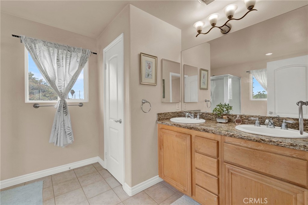 8306 Telegraph Road Downey, CA 90240 - Photo 34 of 50 Master Bathroom 1