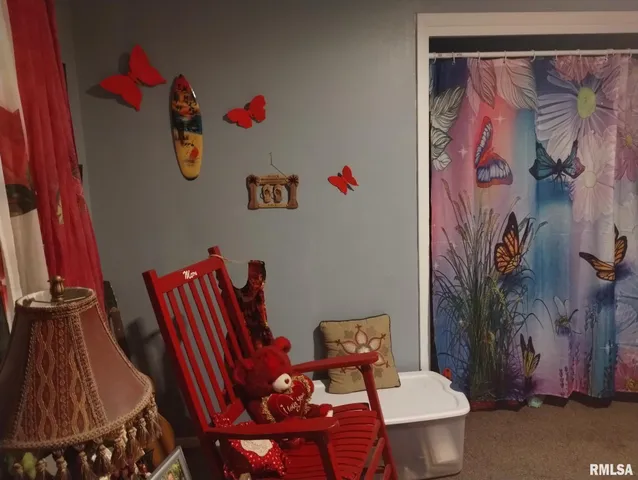 $159,900 | 600 South Skyline Drive, Carbondale, IL 62901