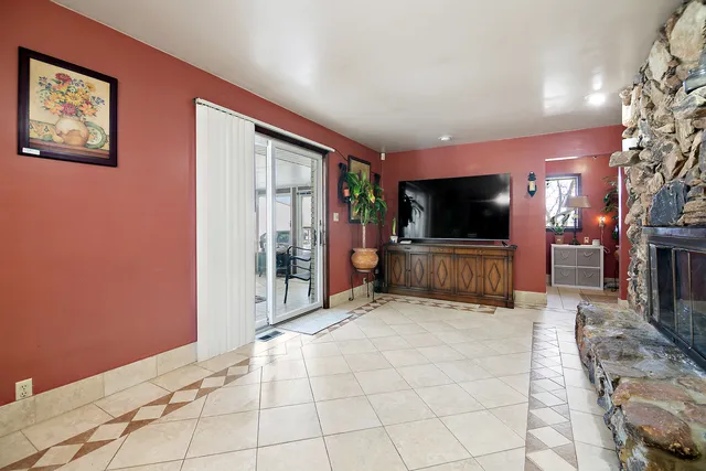 $475,000 | 17349 9000 North, Grant Park, IL 60940