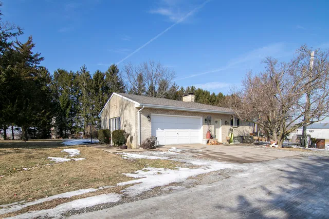 $475,000 | 17349 9000 North, Grant Park, IL 60940