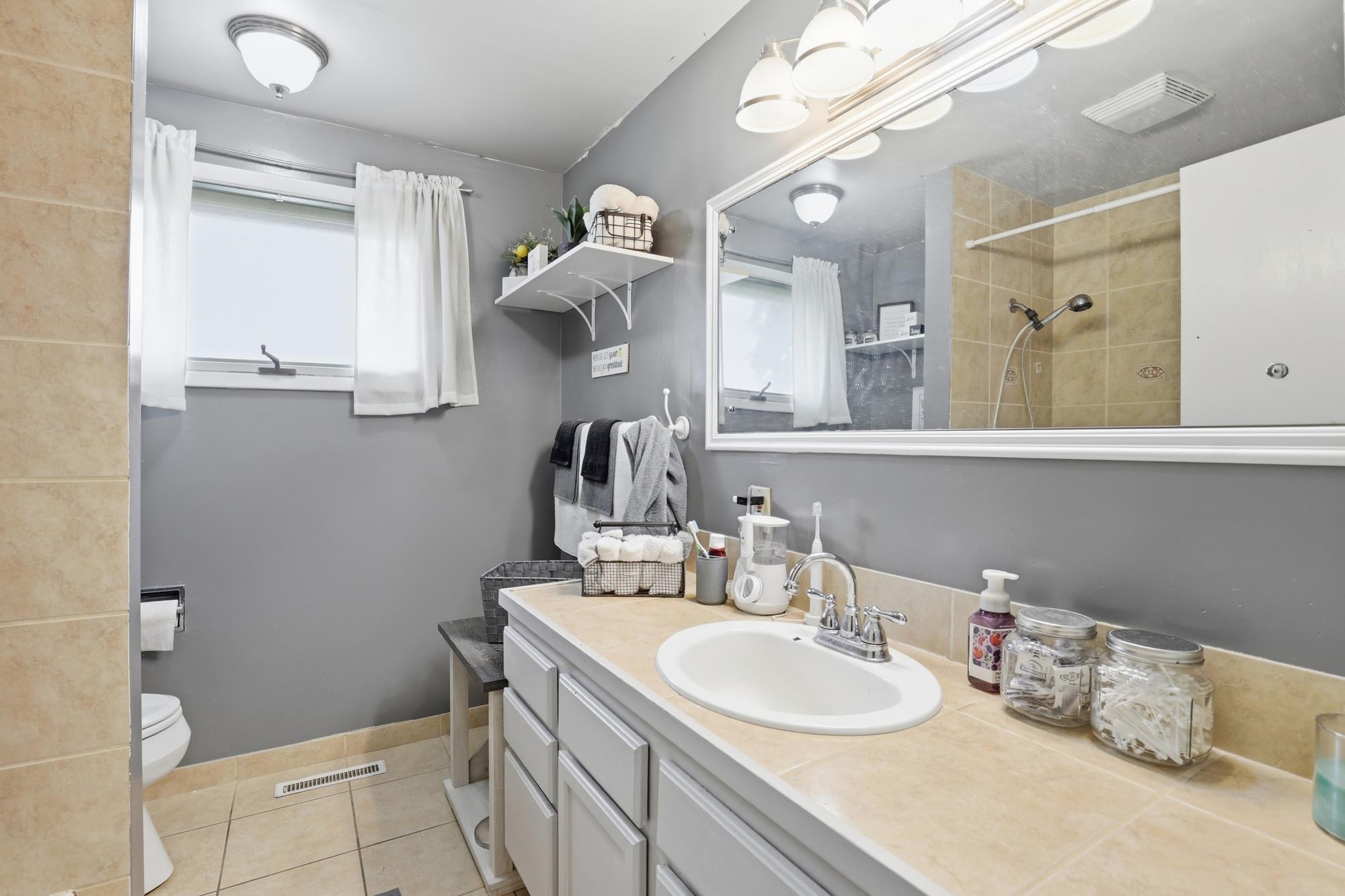 1714 South Bolivar Road Spokane Valley, WA 99037 - Photo 16 of 46