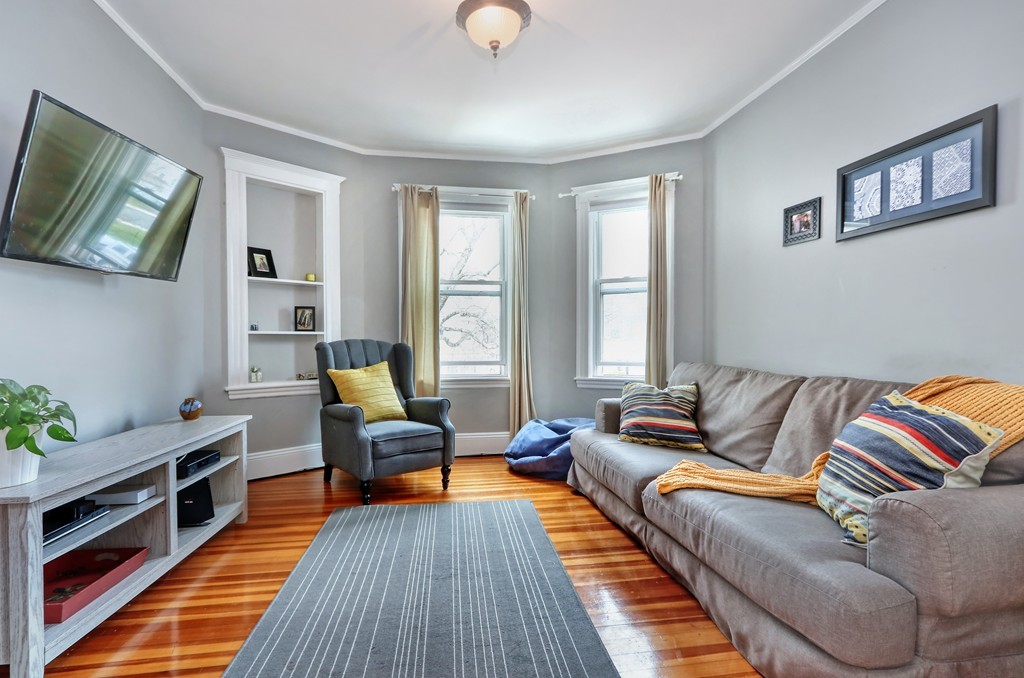 120 Manthorne Road, Unit 2 Boston, MA 02132 - Photo 4 of 29 Gallery Image 4