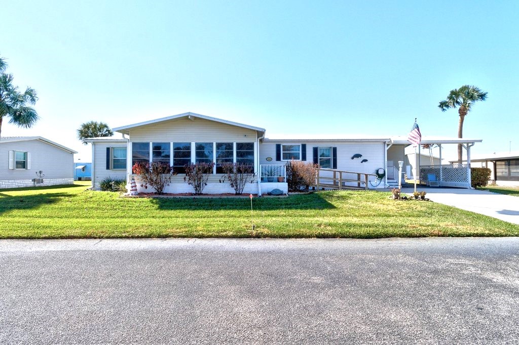 7564 Boxelder Road Micco, FL 32976 - Photo 4 of 36