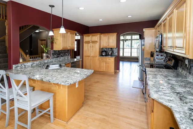 $720,000 | 9729 West Prairie Grass Way, Franklin, WI 53132