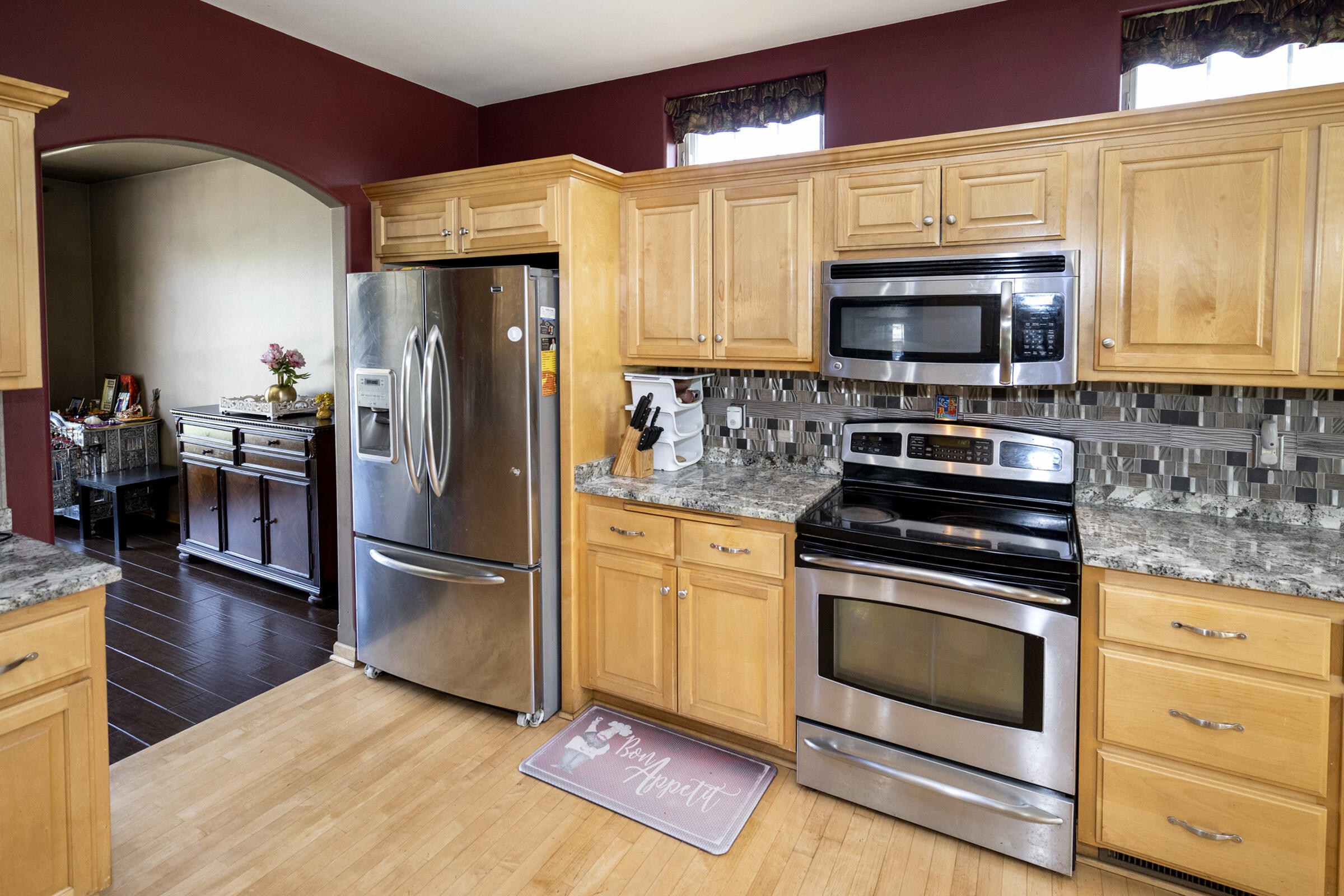 9729 West Prairie Grass Way Franklin, WI 53132 - Photo 24 of 85 Stainless Steel Appliances