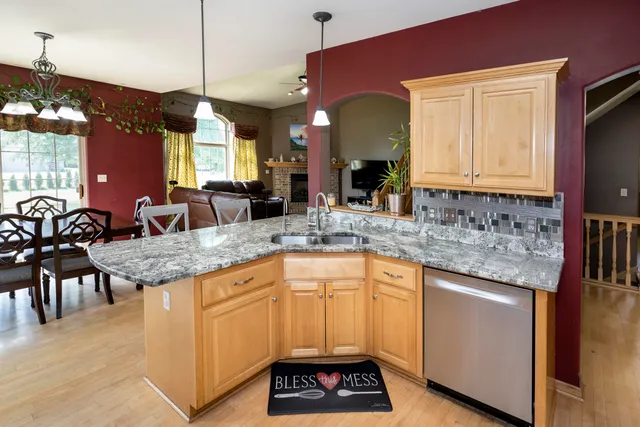 $720,000 | 9729 West Prairie Grass Way, Franklin, WI 53132