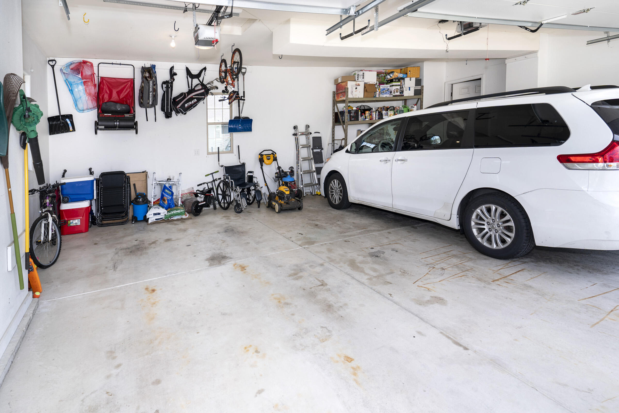 9729 West Prairie Grass Way Franklin, WI 53132 - Photo 82 of 85 Garage Interior