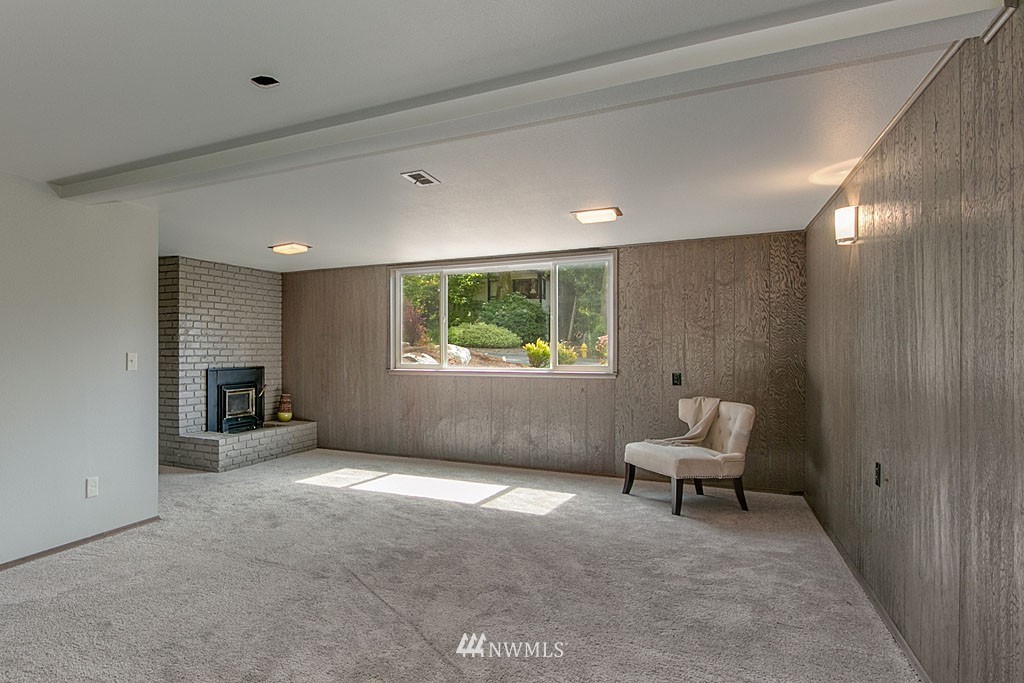 8507 186th Street Southwest Edmonds, WA 98026 - Photo 15 of 19 Gallery Image 15