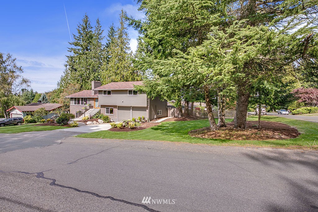 8507 186th Street Southwest Edmonds, WA 98026 - Photo 19 of 19 Gallery Image 19