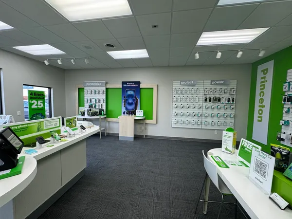 $2,000 | 200 Ace Road, Unit 3, Princeton, IL 61356