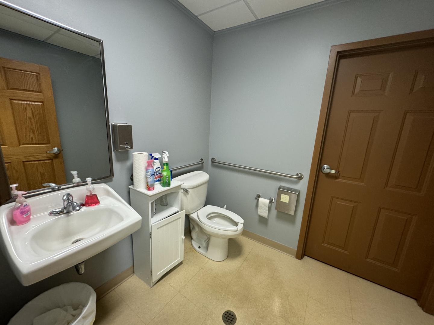 200 Ace Road, Unit 3 Princeton, IL 61356 - Photo 9 of 14 a bathroom with a sink toilet vanity and tub