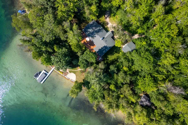 $980,000 | 6430 West Blue Lake Road Northeast, Kalkaska, MI 49646